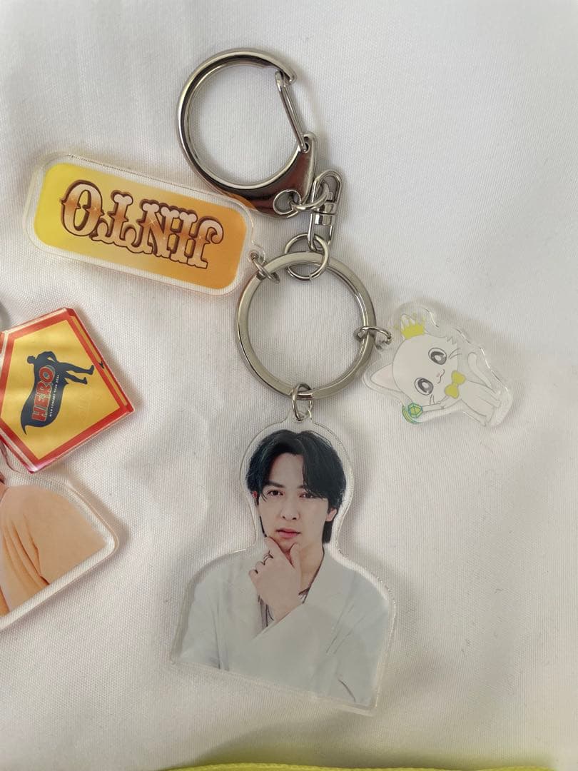 M!LK 吉田仁人　アクキー　アクリルキーホルダー　ストラップ