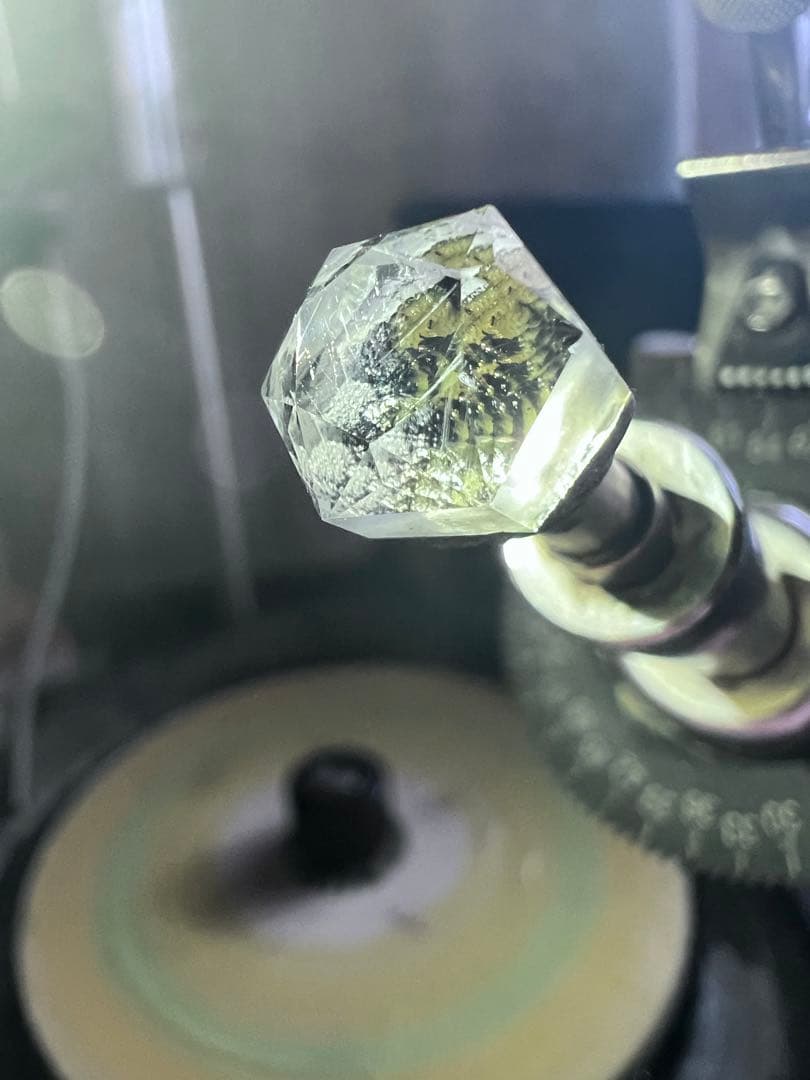 セレスタイト　ルース　ファセット　宝石