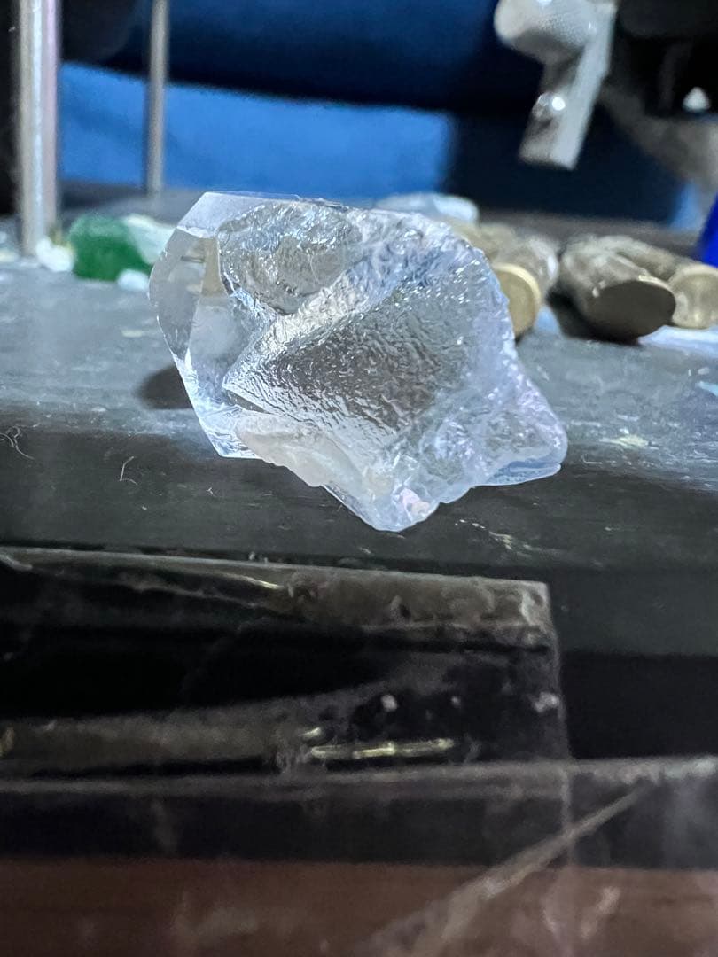 セレスタイト　ルース　ファセット　宝石